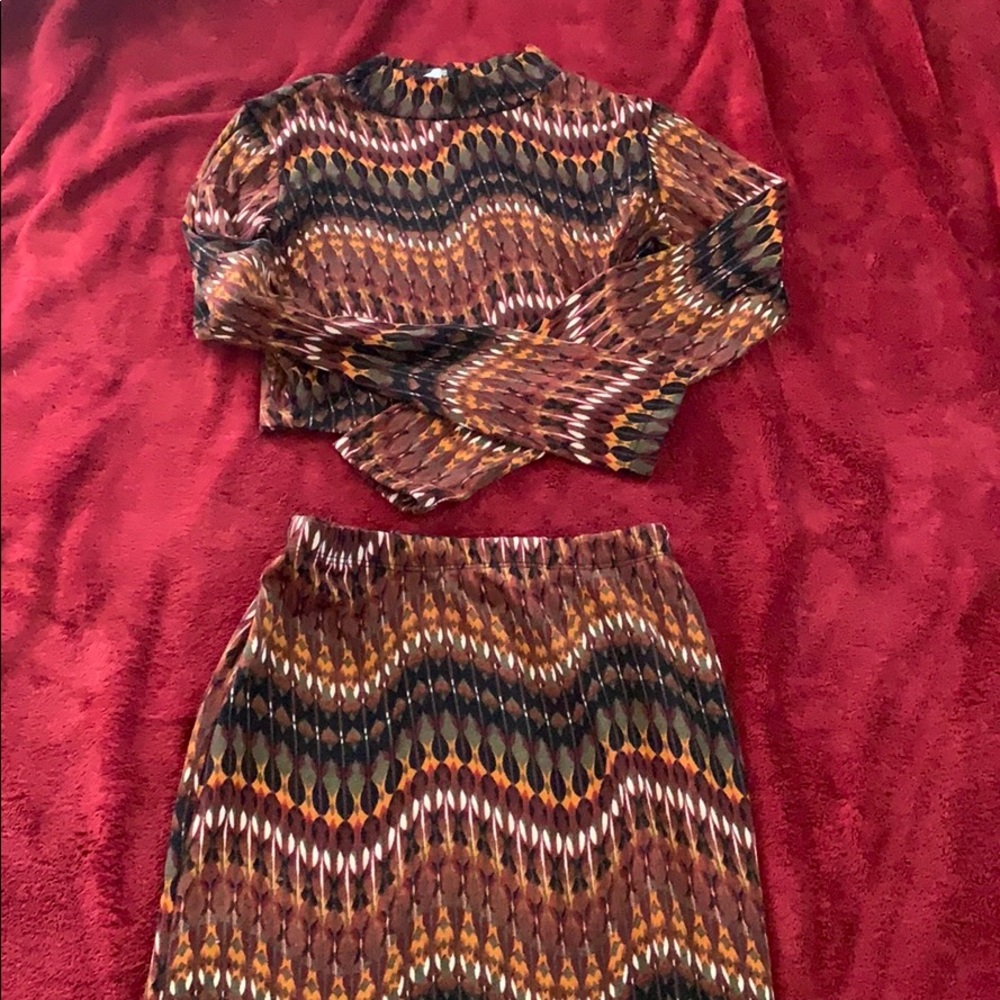 Matching set/ two piece dress SZ S